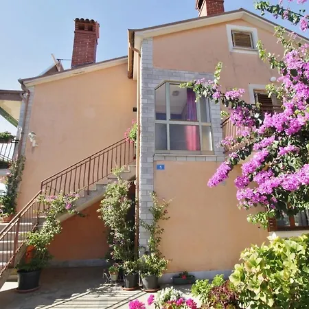 Apartment With Parking Space Basanija, Umag - 27223 *